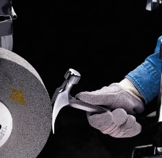 Scotch-Brite™ EX2 Deburring Wheel is a convolute-constructed wheel that provides mid-range aggressiveness and hardness for deburring, edge radius, blending, polishing, and finishing. Our deburring wheel performs best when consistently presented with a sharp edge or metal burrs.